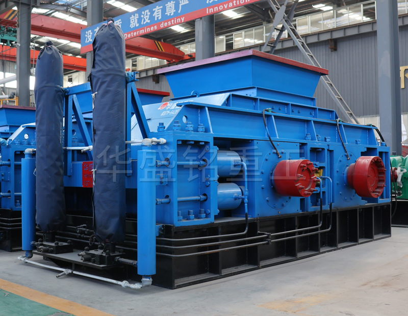 產(chǎn)能在100噸片麻巖制砂機優(yōu)勢有哪些？