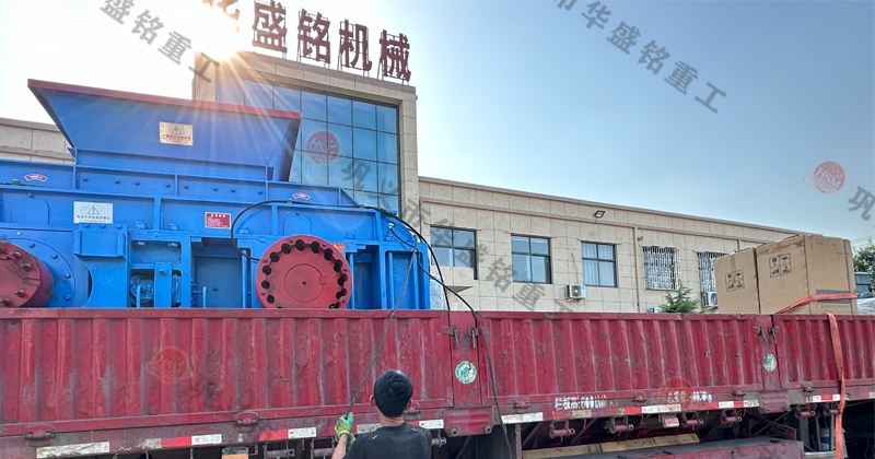 鐵礦石液壓對輥破碎機的維護成本如何？工作原理是什么？