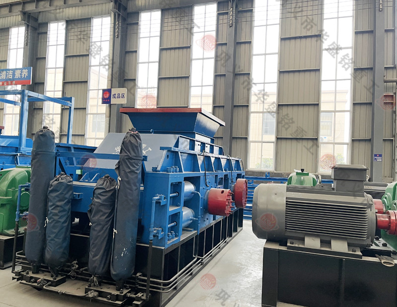 大型瓜米石對(duì)輥制砂機(jī)多少錢(qián)一臺(tái)？