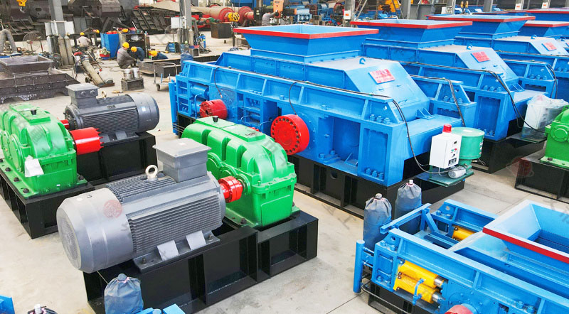 鄭州對輥制砂機(jī)能否達(dá)到時(shí)產(chǎn)100噸？報(bào)價(jià)貴嗎？