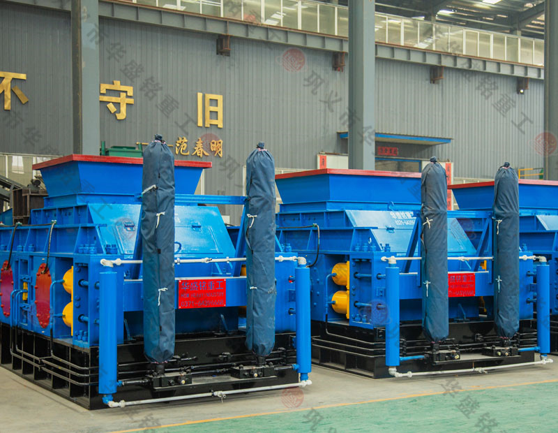 瓜米石制砂設(shè)備型號(hào)選擇，對(duì)輥制砂機(jī)報(bào)價(jià)是多少？